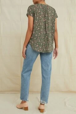 Renata Ecovero Blouse - Lago Green -Deals Zesty Vex Store 0142RenataLagoGreen 2592 web e9acdd56 fe41 4caf 966a 7a4bcbde4ac9