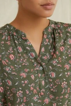 Renata Ecovero Blouse - Lago Green -Deals Zesty Vex Store 0142RenataLagoGreen 2616 web a59619e3 3efd 48f7 857f 34ae5fc1d368