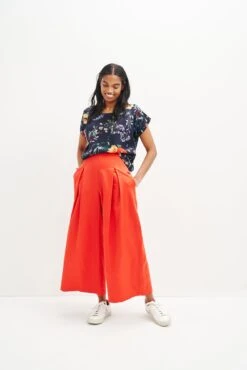 Margeaux Zero-Waste Blouse - Provence Floral -Deals Zesty Vex Store 0357 Margeaux Zero Waste Tee Provence Print 1611 web 236b8e15 a887 438d a352 68e86ec4a5ce