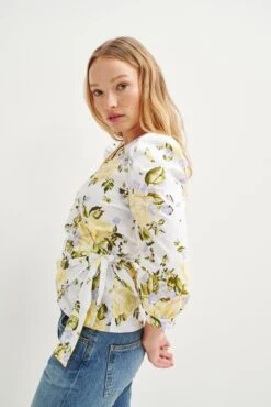 Linette Upcycled Cotton Blouse - Capri Floral -Deals Zesty Vex Store 0359 Linette Capri Floral 0594 web fbd17b04 20d8 40b1 b3f1 91e451ff1a1b