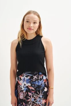 Leomie Paris Rib Tank - ReAmour -Deals Zesty Vex Store 0474 Leomie Black 0878 web 5bda69be a627 4541 af8b ac6d22810ee0
