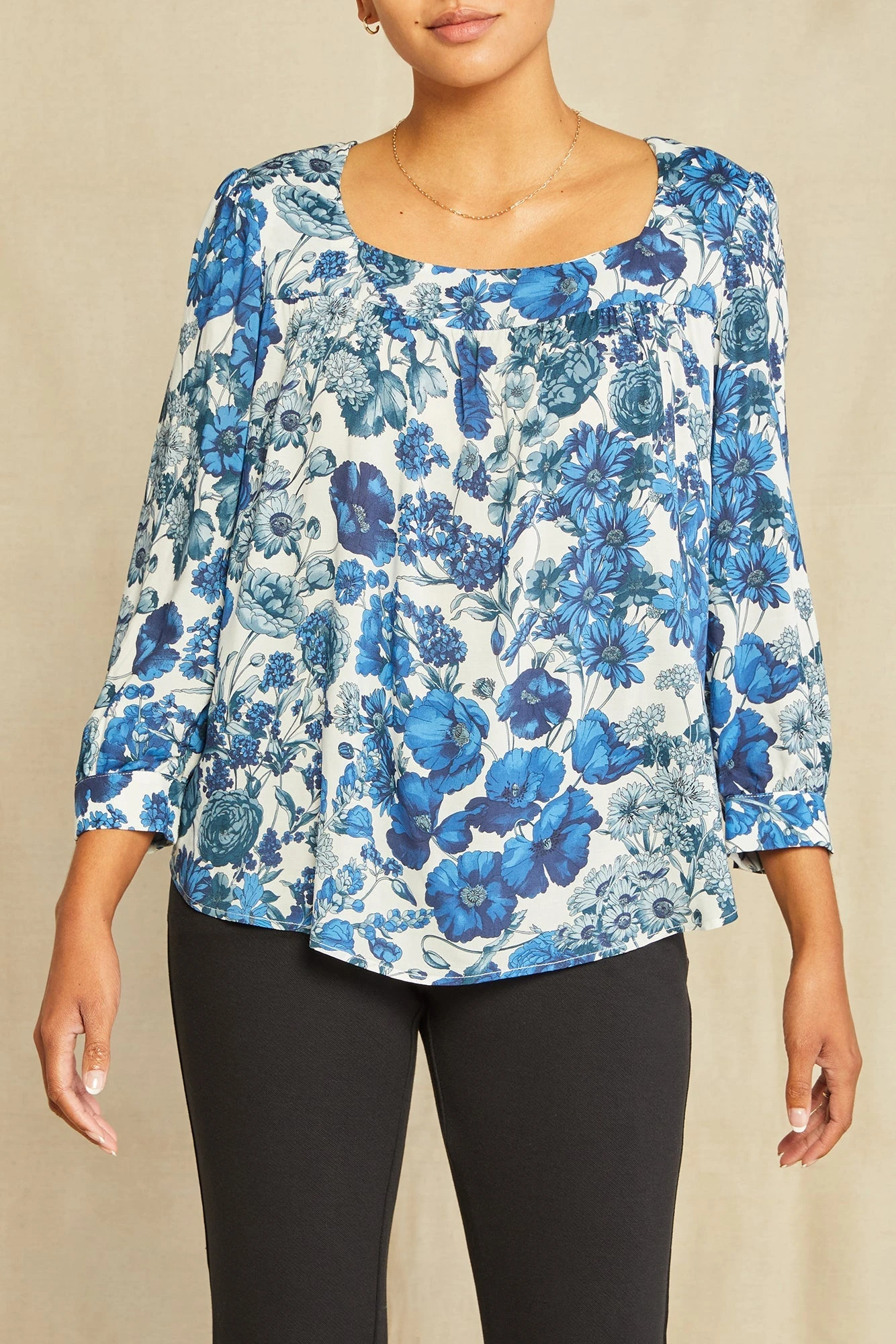 Eusalia Ecovero Blouse - Elsinore Blue 3 Eusalia Ecovero Blouse - Elsinore Blue