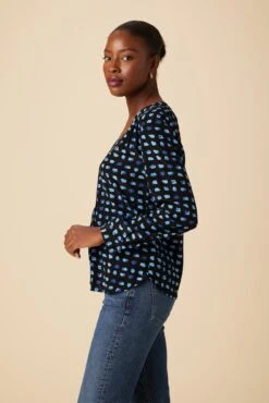 Kaya Washable Silk Blouse - Squared Up Black 7 Kaya Washable Silk Blouse - Squared Up Black -Deals Zesty Vex Store 05 8509R1 Kaya Squared Up Black 2