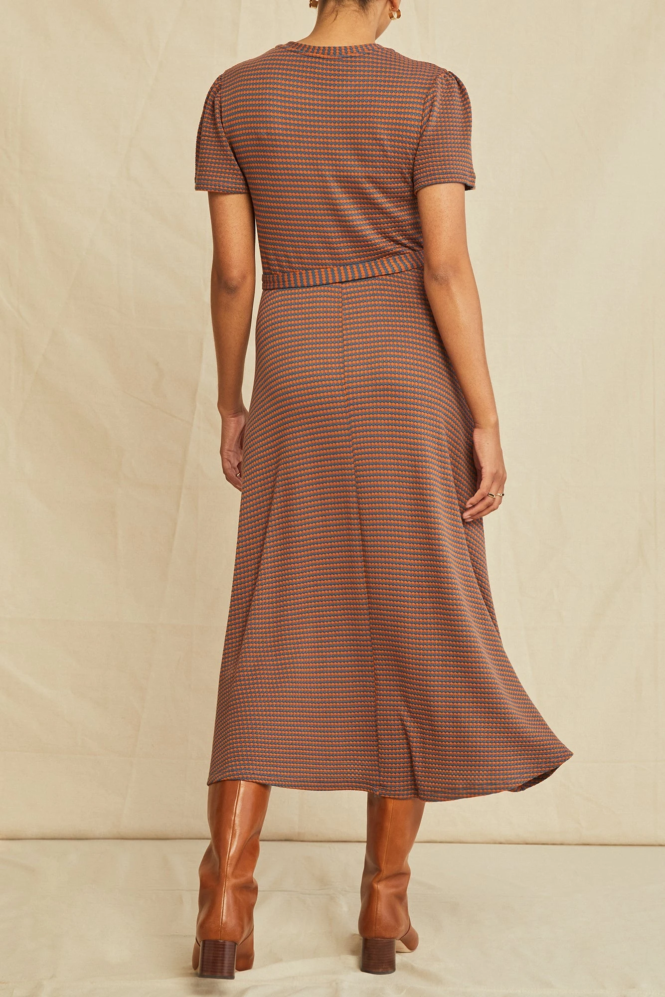 Tenille Scallop Knit Dress - Azure Umber Stripe 5 Tenille Scallop Knit Dress - Azure Umber Stripe - Image 3