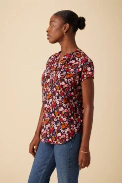 Renata Ecovero Blouse - Villa Floral -Deals Zesty Vex Store 06 607 Renata Ecovera Viscose Villa Floral 2