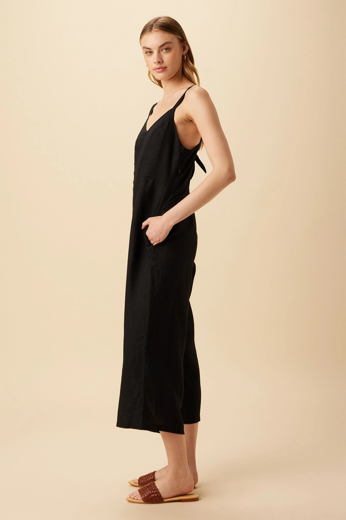 Taya Linen Jumpsuit - Black 4 Taya Linen Jumpsuit - Black - Image 2