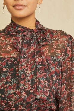 Lorenza Nouveau Silk Blouse -Deals Zesty Vex Store 5028 Lorenza Joshua Tree Floral 0331 web