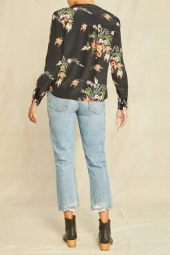 Kaya Silk Blouse - Treviso Floral -Deals Zesty Vex Store 8509 Kaya Treviso Print 0797 web b9b6dd11 7d7d 40b1 898e 211cd0a43c06