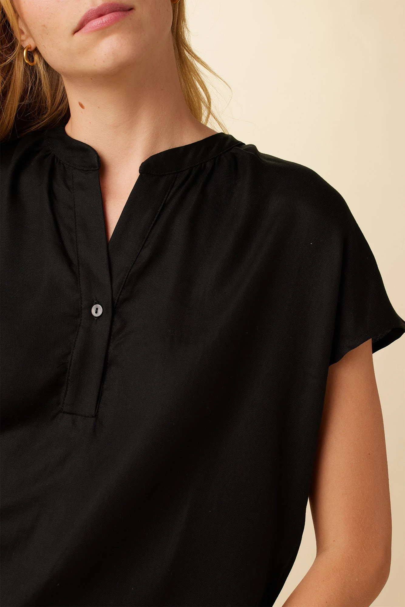 Renata Tencel Blouse - Black 6 Renata Tencel Blouse - Black - Image 4
